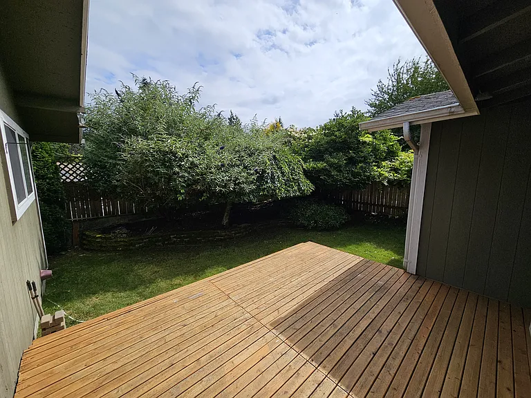 15327 111th Ave NE — Photo 10
