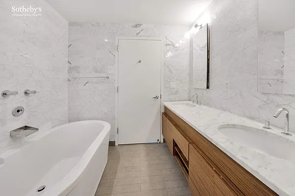 Sold by Sotheby's International Realty | media 9