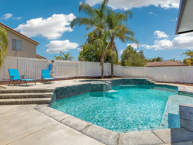 7642 Northrop Dr — Photo 76