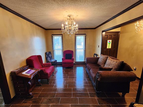2nd image of 6901 Rockbrook Dr