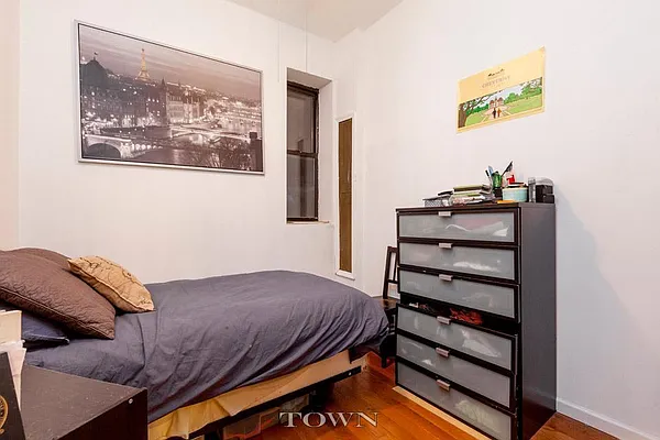 Rented by Town Residential | media 46