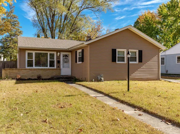 2224 Arizona Ave, Rockford, IL 61108