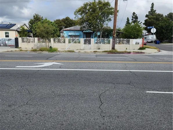 13533 Terra Bella St, Pacoima, CA 91331