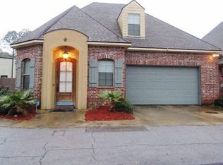 114 Woodbranch Ct, Lafayette, LA 70503