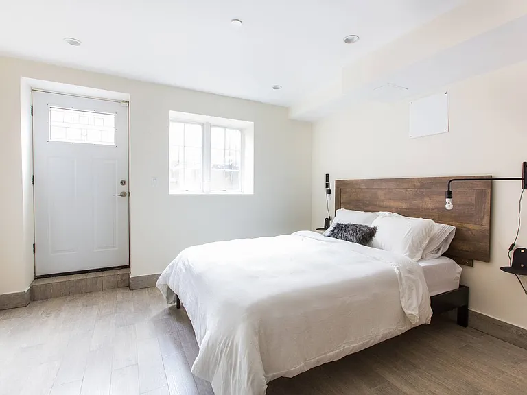 49 Irving Pl #1 — Photo 8