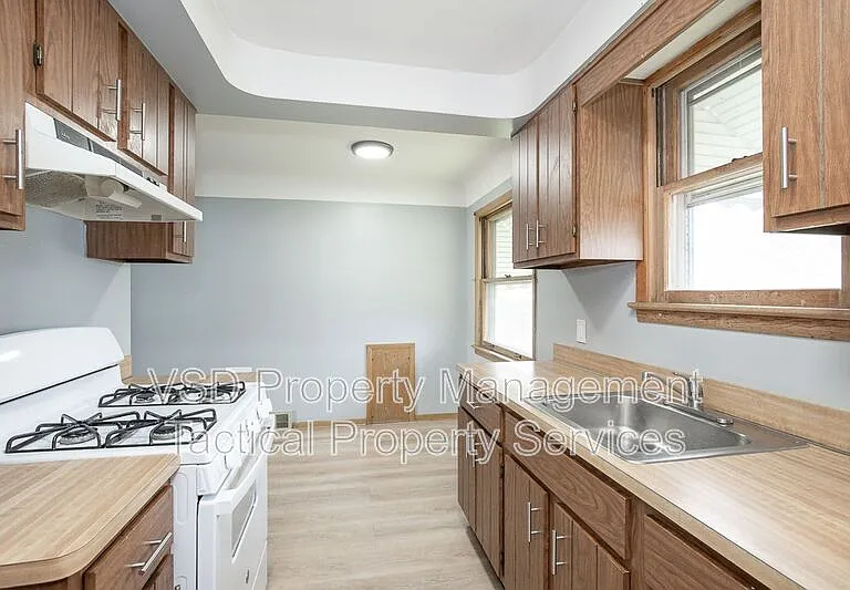 19268 Stafford Ave — Photo 17