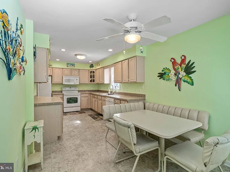 306 Rio Grande Ave — Photo 13