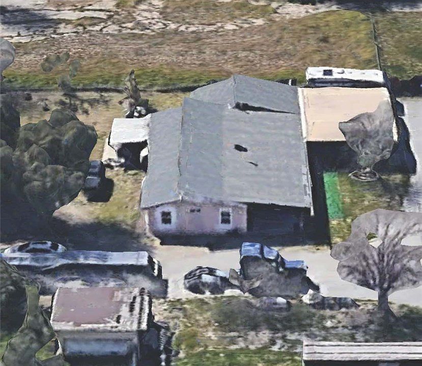1st image of 15807 Merrill Ave