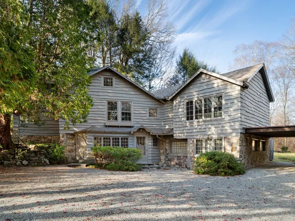 6 Partrick Lane, Westport, CT 06880