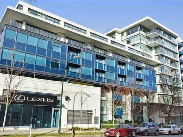 1777 W 7th Ave #202, Vancouver, BC V6J 0E5