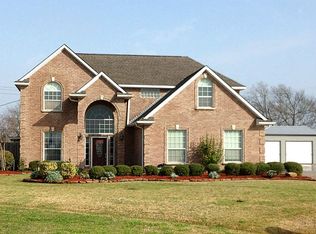 1802 Parker Place Dr, Cove, TX 77523