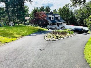 11 Fairview St, Danvers, MA 01923