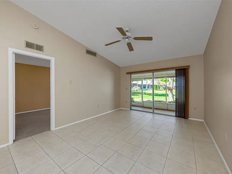 3121 Beecher Dr E #A — Photo 30