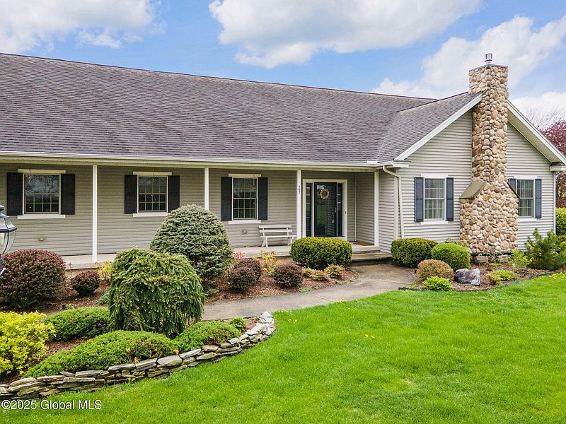 2nd image of 167 Chestnut Ridge Road