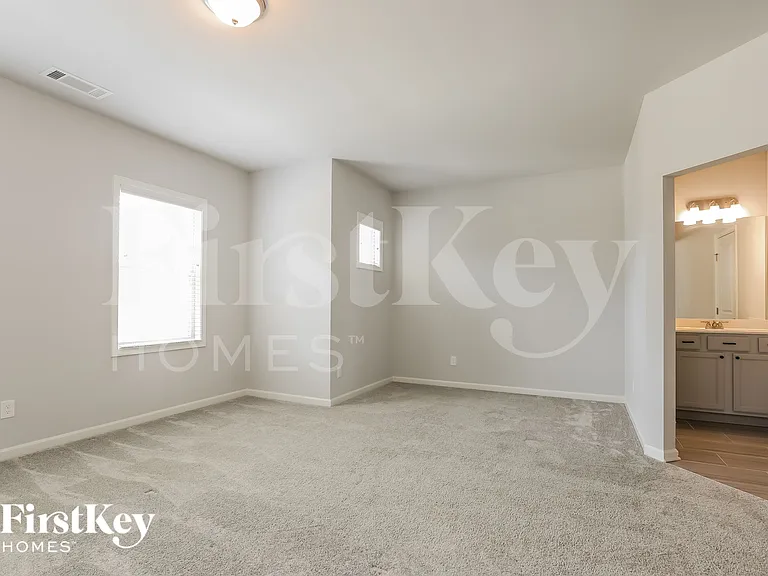 543 Gadwall Cir — Photo 11