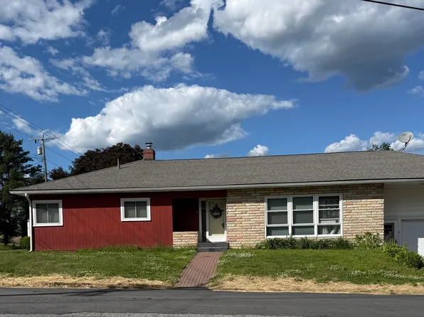 2 Nancy Street, Lewiston, ME 04240