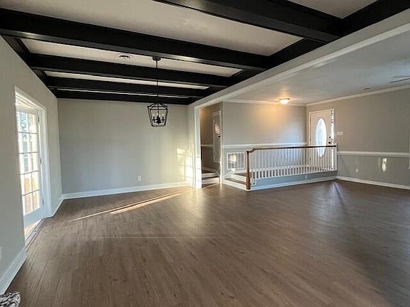 5th image of 2537 Sandra Drive
