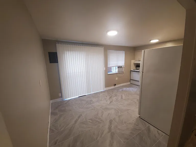4505 Everett Ct — Photo 13