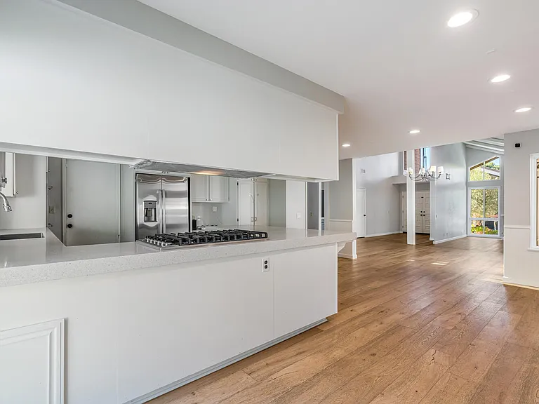 1316 Avenida De Cortez — Photo 18