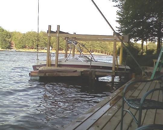 3rd image of 392 Jefferson Pt