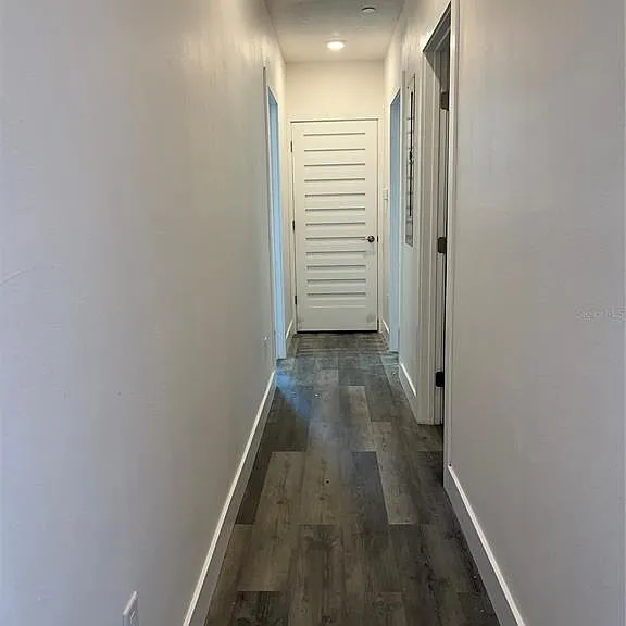 2104 E Columbus Dr #301 — Photo 8