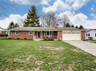 676 Robindale Dr, Waynesville, OH 45068