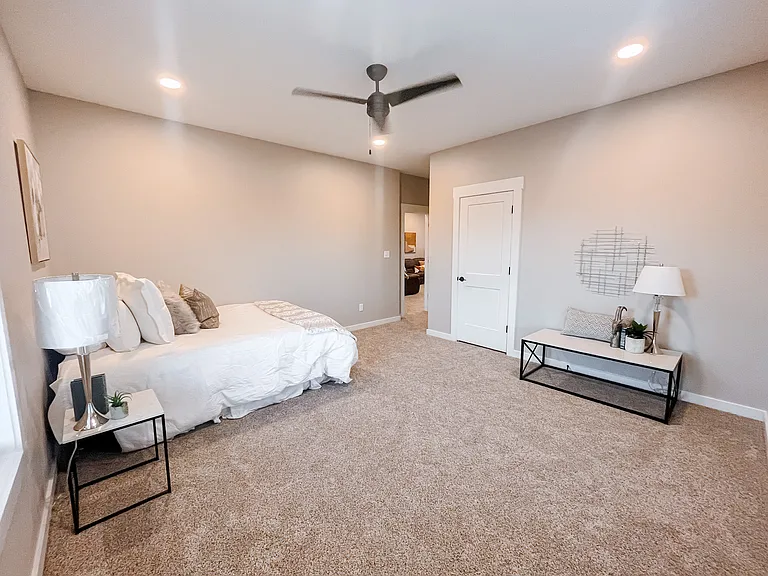 111 Legacy Way — Photo 18
