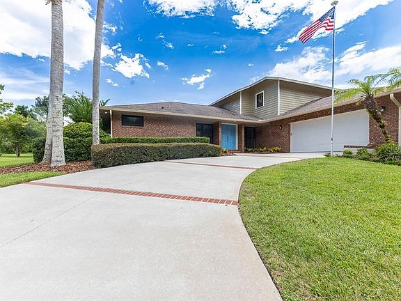 3rd image of 403 TIMBER RIDGE DRIVE