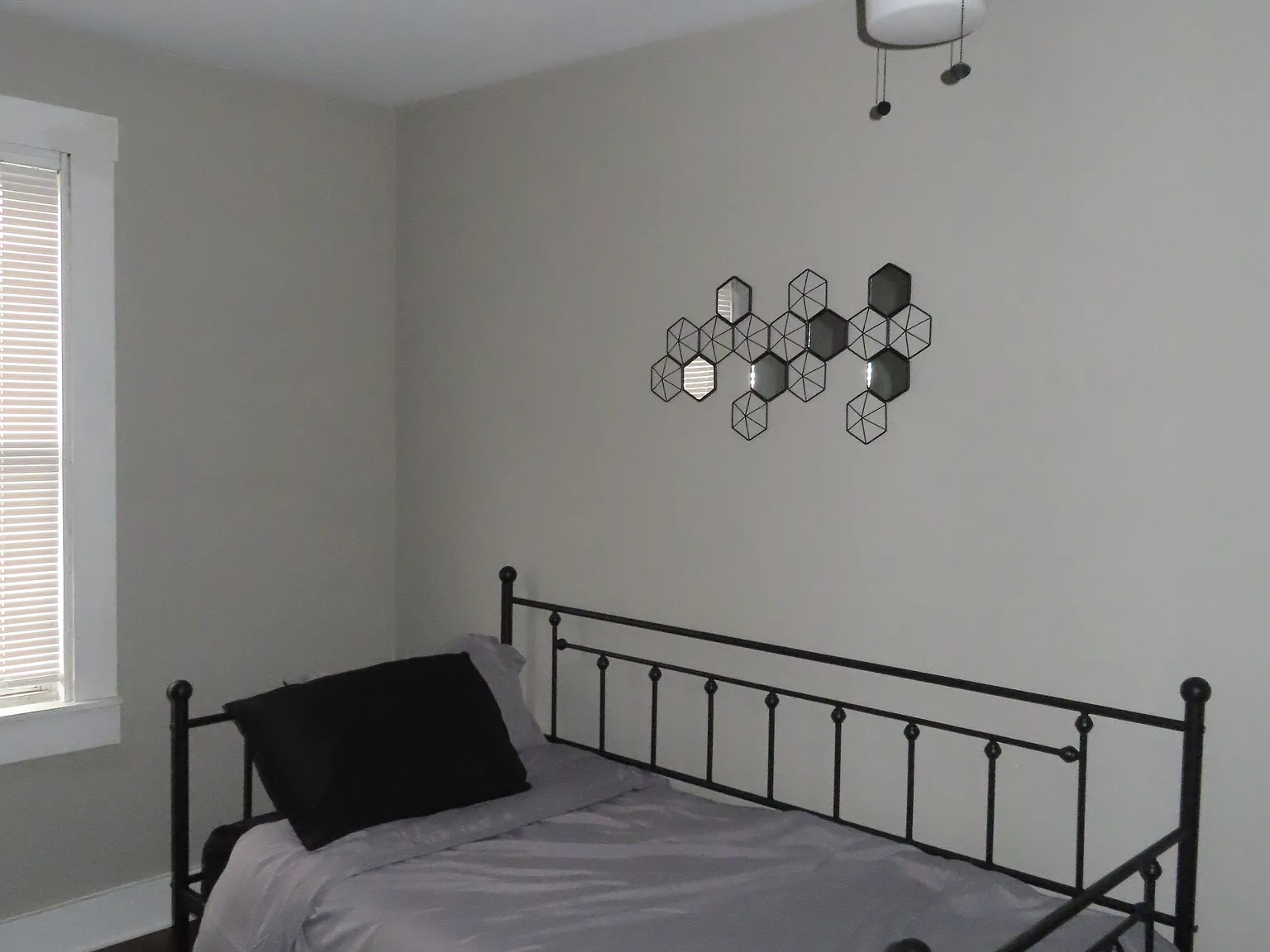 2 bed, $2,100 — Photo 4