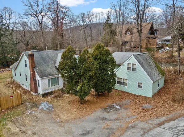 9-11 Grape Hollow Road, Holmes, NY 12531