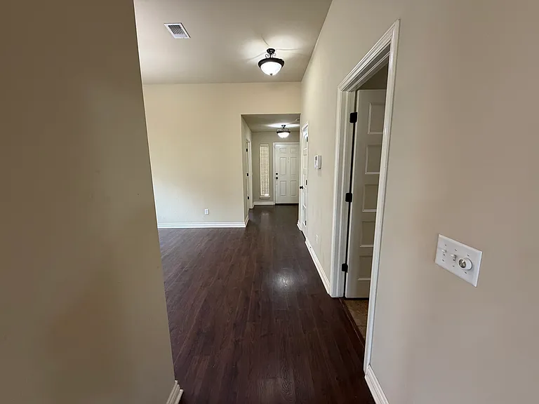 3420 Bear Mountain Dr — Photo 11