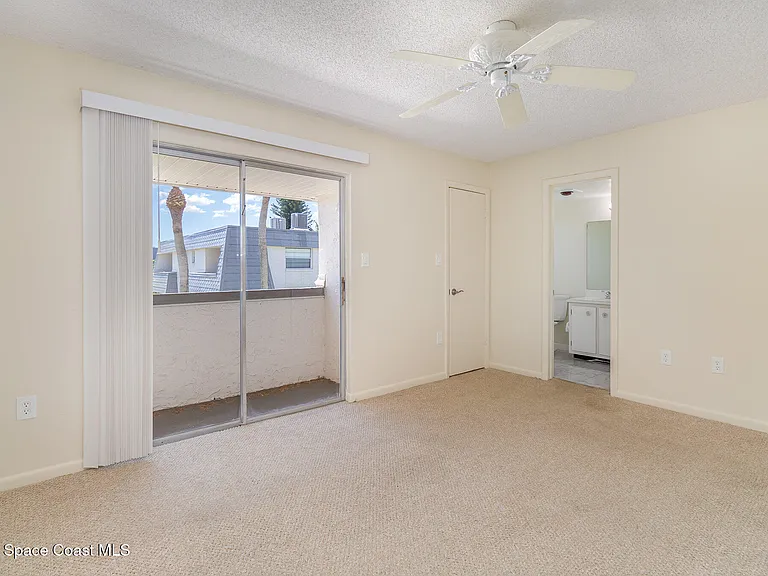 446 Blue Jay Ln — Photo 16