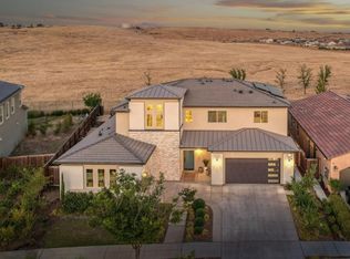 4721 Overstone Ave, Madera, CA 93636