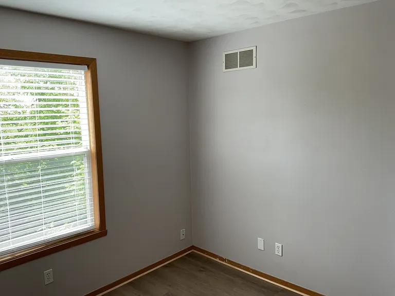 6549 Samantha Ln — Photo 26