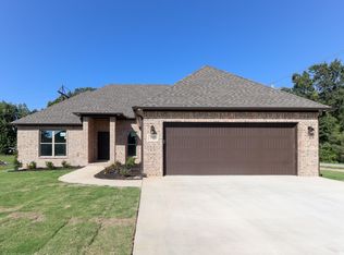 900 S 59th St, Paragould, AR 72450