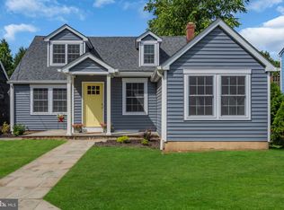 2 Voorhees Ave, Hopewell, NJ 08525