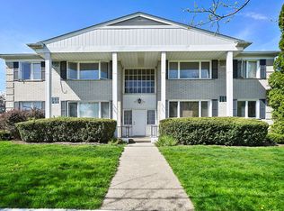 2208 Essex St #1, Royal Oak, MI 48073