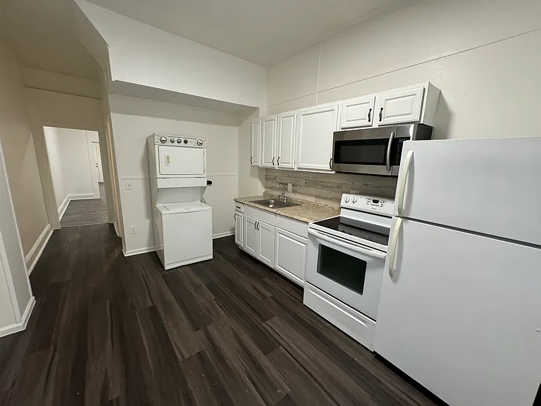 1816 N Bentalou St — Photo 5