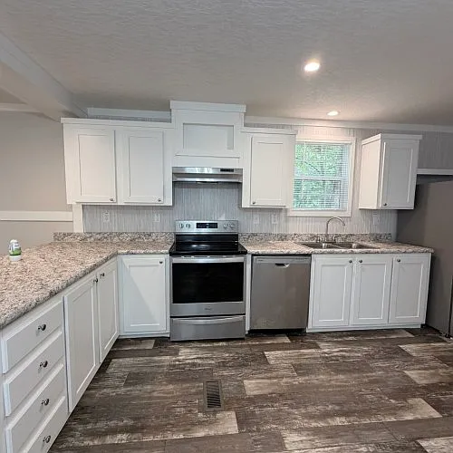 127 Evan Ave — Photo 5