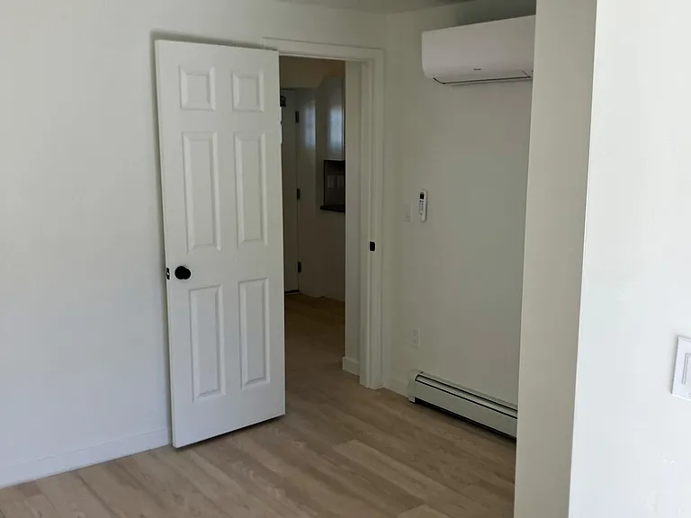 445 Ranney St — Photo 4