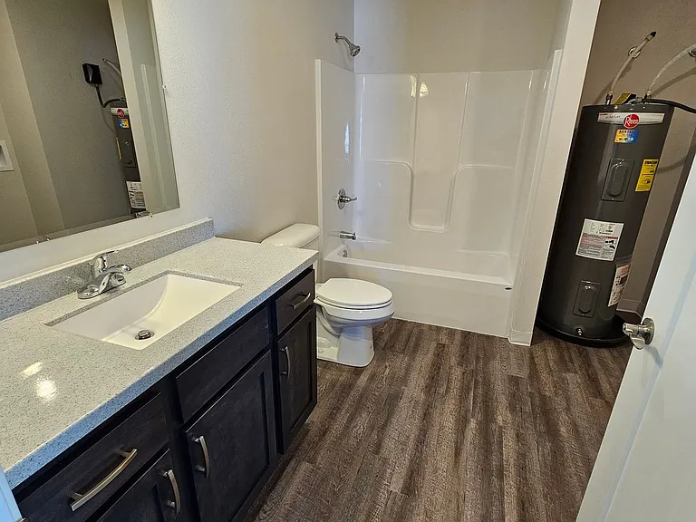 1100 W Marion St — Photo 19