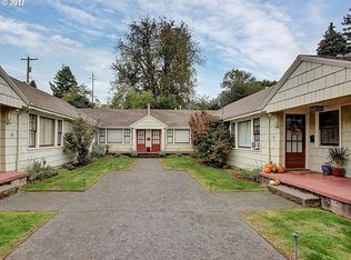 4030 SE Ivon St APT 5, Portland, OR 97202