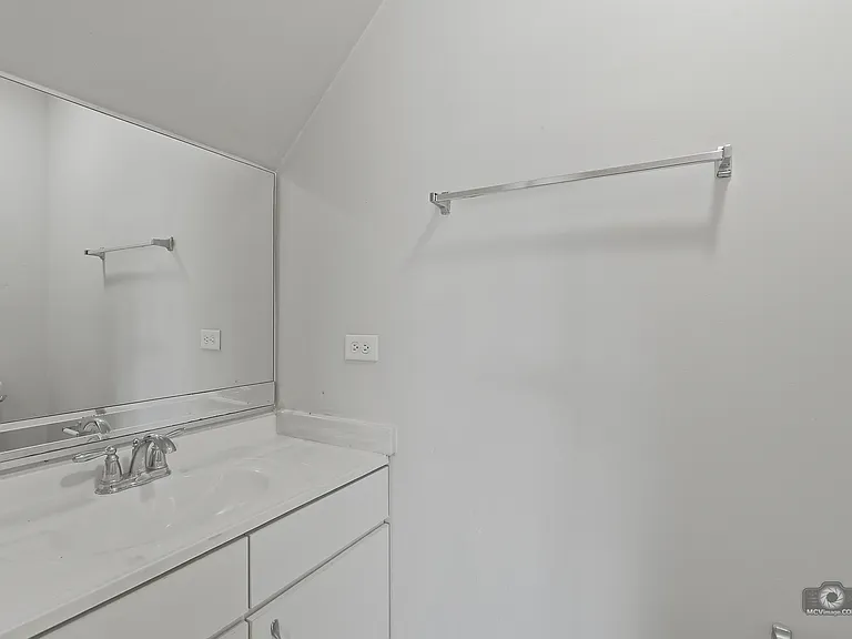 1344 S Lorraine Rd #B — Photo 13