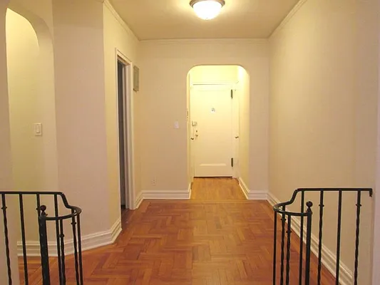 Rented by Keller Williams NYC | media 23