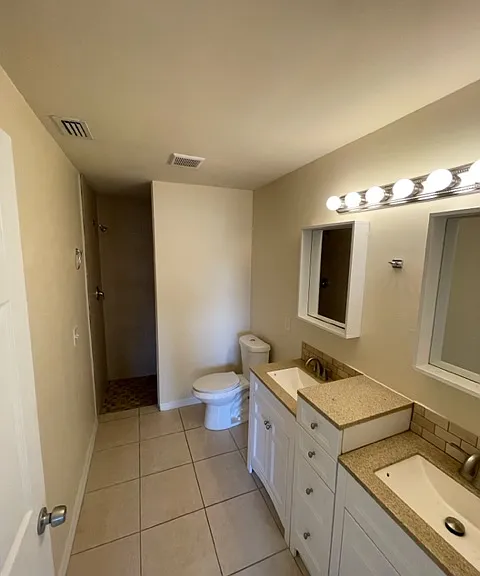 517 SE 5th Pl — Photo 11