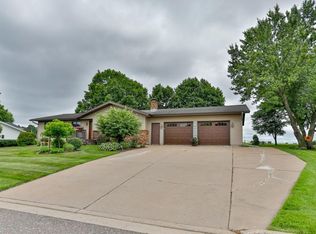 1011 8th St, Marathon, WI 54448