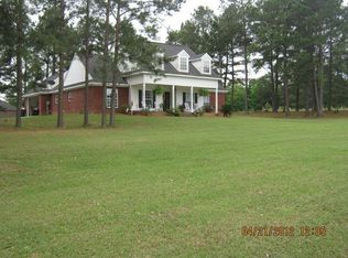 6 Woodridge Ln, Waynesboro, MS 39367