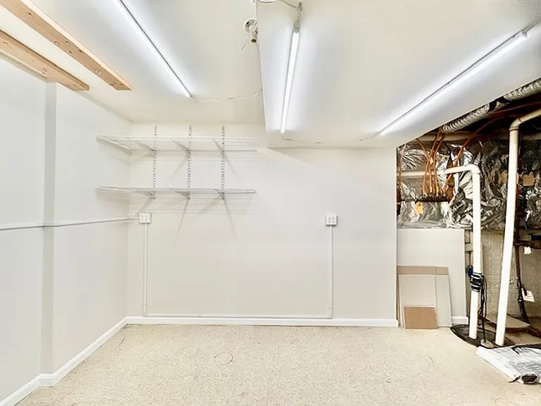 1803 Staley Manor Dr — Photo 40