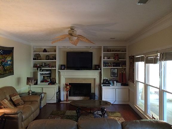 5th image of 1005 Barrington Landing Ct
