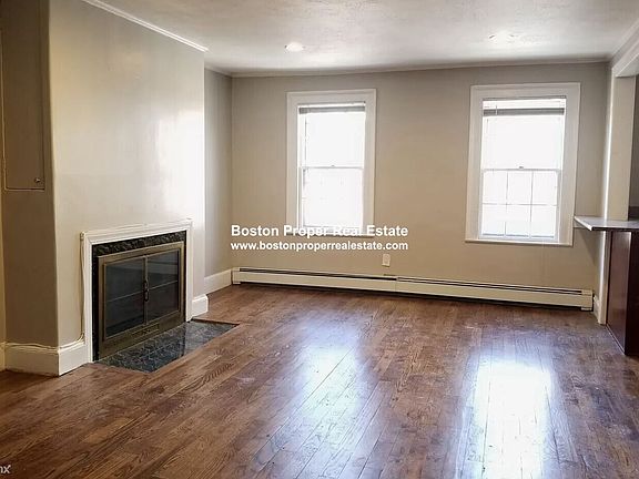 26 Fayette St. #1 Boston - Bay Village Unit Photo 3